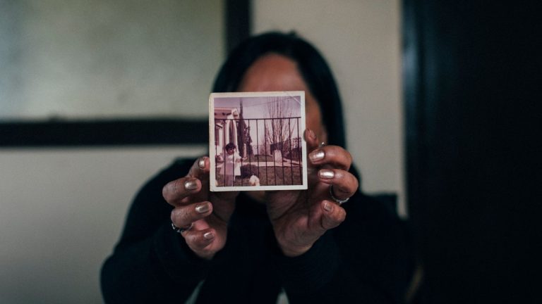 Fotolibro sobre sitio de memoria Casa Piedra tendrá doble lanzamiento en Santiago y Valparaíso