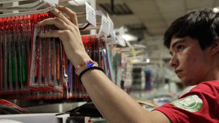 Cómo postular a las ofertas de trabajo para la temporada escolar 2026