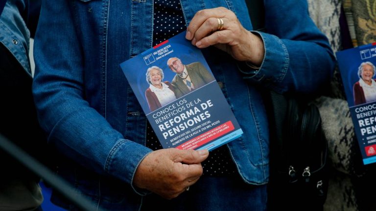 Comenzó el aumento de la PGU: quiénes son los beneficiarios y cuál es el nuevo monto