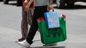 Imacec de diciembre: qué explica el crecimiento de 1,7% de la actividad económica en Chile