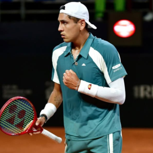 Alejandro Tabilo vuelve a la cancha en ATP de Río: por qué el duelo de octavos podría definir el futuro de su calendario