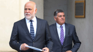 Pese a advertencia de Alvarado: Gobierno busca amarrar jefaturas y cargos claves a 36 días del cambio de mando