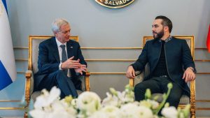 Encuesta Cadem: gira internacional de Kast recibe fuerte respaldo ciudadano con el 67%