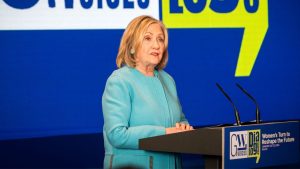 OVNIs y caso Pizzagate: las consultas que le hizo el Congreso de Estados Unidos a Hillary Clinton en medio de caso Epstein