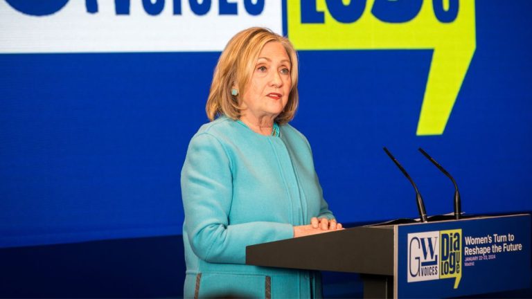 OVNIs y caso Pizzagate: las consultas que le hizo el Congreso de Estados Unidos a Hillary Clinton en medio de caso Epstein