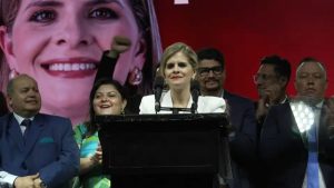 Quién es Laura Fernández, la nueva presidenta de Costa Rica  de derecha que prometió mano dura contra el crimen organizado