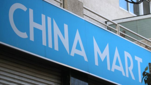 Primero animales exóticos congelados y ahora esto: los medicamentos que se incautaron en mall chino que fue clausurado en el Barrio Meiggs