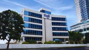 Quiénes están detrás de Millicom, la matriz de Tigo que compró Telefónica Chile