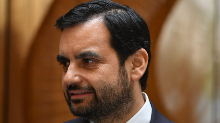 Ministro Gajardo y errores de Gendarmería: 