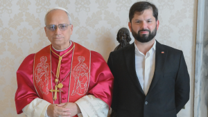 Boric envía carta al Papa León XIV para que medie en situación humanitaria de Cuba