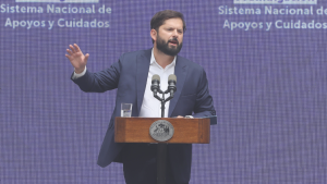 La Moneda al rescate: ministra López defiende millonario bono al presidente Boric