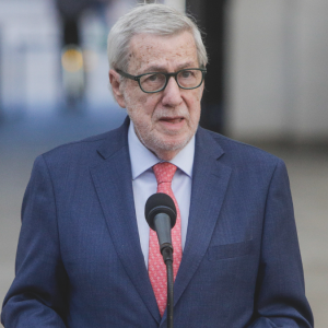 Cancillería entrega nota de protesta a embajador de EEUU por sanciones a ministro Muñoz y otros funcionarios