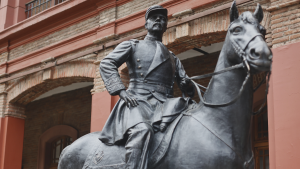 Consejo de Monumentos Nacionales anuncia la vuelta de la estatua de Baquedano a Providencia