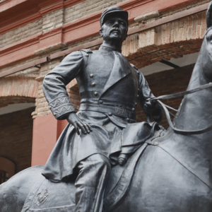 Consejo de Monumentos Nacionales anuncia el regreso de la estatua de Baquedano a Providencia