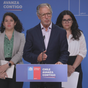 Ministro García destaca multas de SEC por apagón del 25F y no descarta nuevas sanciones