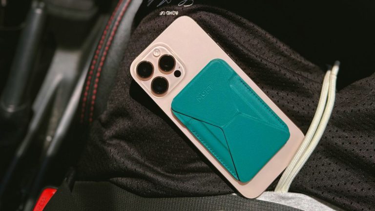 La inteligencia en crisis: el costo de vivir en 