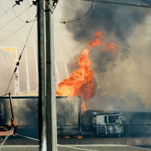 Aumentan a nueve el número de muertos tras explosión en Renca
