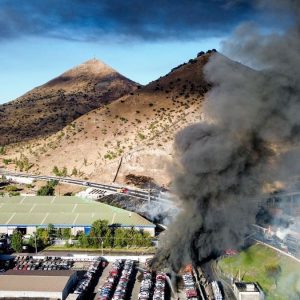 VIDEOS - El momento exacto de la gigantesca explosión que se registró en Renca