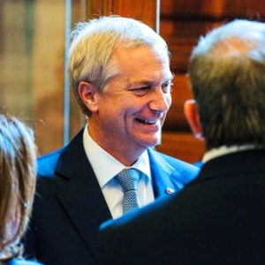 Entre las urgencias y el largo plazo