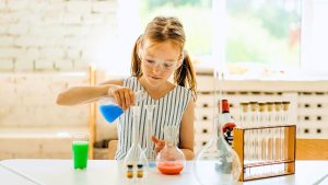 Niñas y ciencia: cuando la vocación también depende de las expectativas