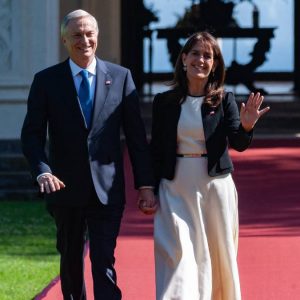 De la carta con insultos al abrazo presidencial: la emotiva jornada de la niña con Síndrome de Down que fue discriminada en Talcahuano