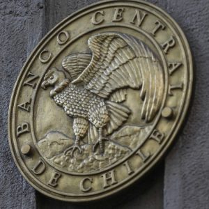 Economía creció un poco más de lo esperado en 2025; nuevo gobierno subraya que es el segundo peor desempeño desde 1990