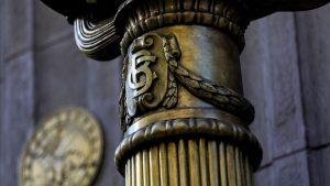 Banco Central y las consecuencias por el alza de combustibles: reduce crecimiento y proyecta mayor inflación