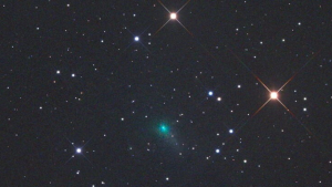 Con un poco de suerte, tendremos un cometa adornando el cielo durante abril
