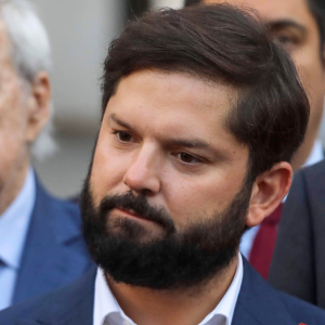 El argumento del tribunal para no admitir a trámite querella contra el presidente Boric