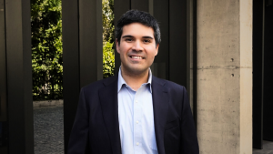 Julio Isamit, nuevo director de Res Publica: “Kast tiene que evitar el error de abandonar a su propia base”