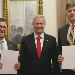 Tras firma de Kast: qué implica el acuerdo con EEUU por minerales críticos y tierras raras