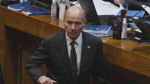 Alza del combustible: cómo el shock energético vuelve a tensionar la economía chilena