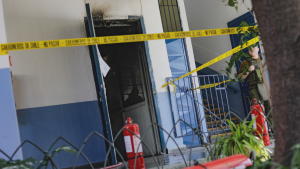 Ataque incendiario en el Lastarria: Bellolio apunta a 