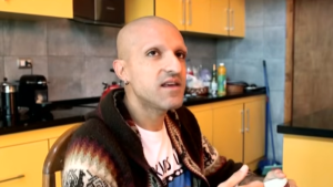 Rodrigo Rojas Vade salió del riesgo vital: las hipótesis sobre el ataque en su contra