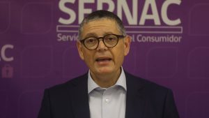 Sernac: el codiciado servicio donde la crisis interna entorpece recambio en la dirección