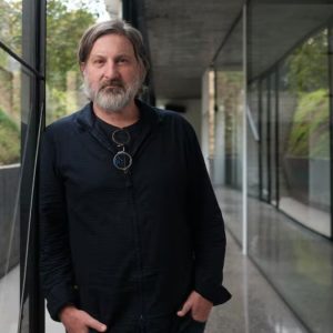 Smiljan Radić: quién es el segundo chileno en quedarse con el Premio Pritzker de Arquitectura