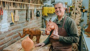 Cómo acceder al programa que impulsa tu emprendimiento después de los 50 años