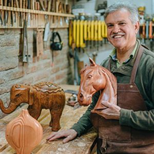 Cómo acceder al programa que impulsa tu emprendimiento después de los 50 años