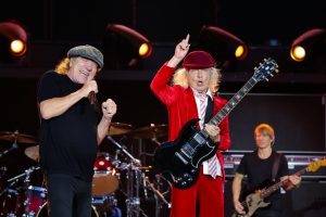 AC/DC en cifras: la llegada del coloso australiano