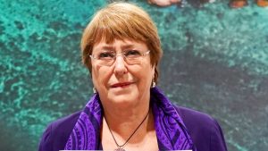 Excancilleres defienden a Bachelet y tildan decisión de Kast de no respaldar su candidatura como 