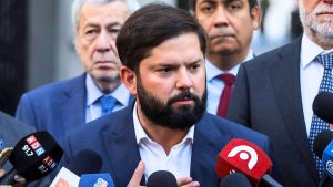 Reunión duró solo 22 minutos: los detalles del quiebre total entre Boric y Kast por cable submarino