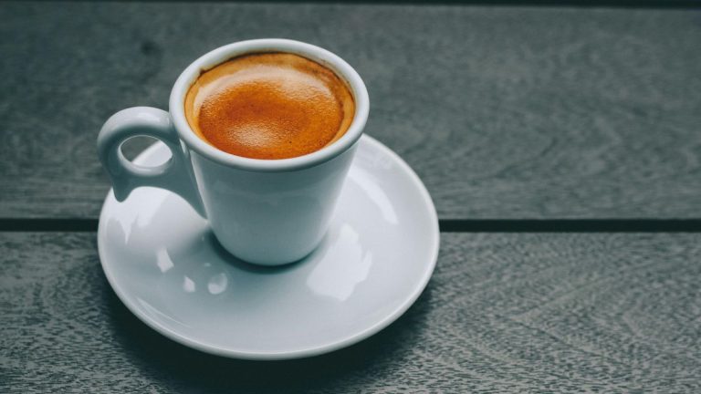 El café es el nuevo petróleo: ¿Por qué Copec y Coca-Cola quieren tu taza?