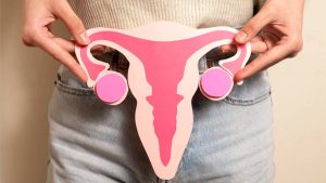 Cada año 1.500 mujeres son diagnosticadas con cáncer cervicouterino en Chile: el desafío de la detección temprana