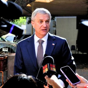 Kast se suma al debate por proyecto de conmutación de penas: 