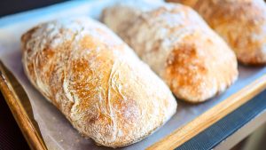 Pan de Origen: la empresa que produce 30 mil kilos al día de ciabattas, toscano e integral