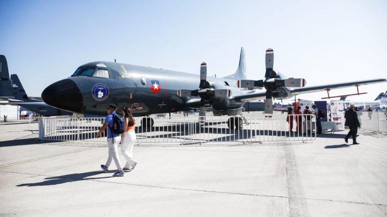 Guía para visitar la FIDAE 2026: transporte, horarios y expositores