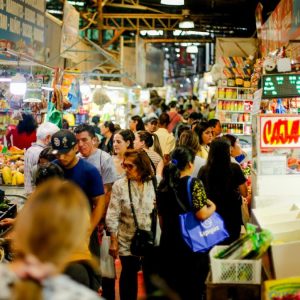 Chile más caro: familias cambian hábitos para enfrentar fuerte aumento en alimentos
