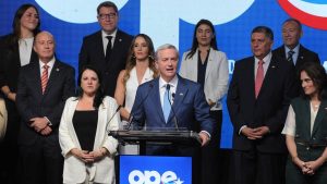 Millonarios patrimonios en el gabinete de Kast: fortuna del biministro de Economía sobrepasa los US$100 millones