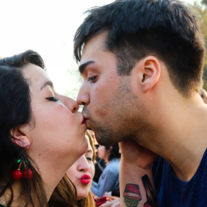 Día Internacional del Beso: por qué se celebra el 13 de abril y cuáles son sus beneficios