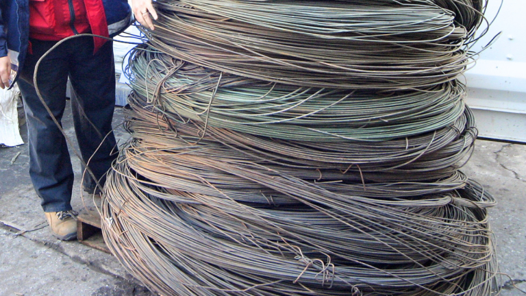 Recaudó $860 mil millones con robo de cobre: cómo operaba la banda criminal del hermano de Helhue Sukni